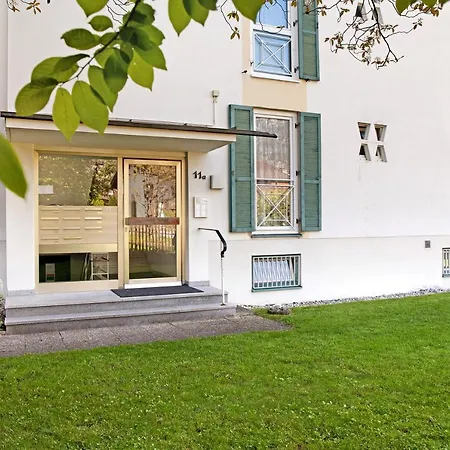Berghex Apartman *